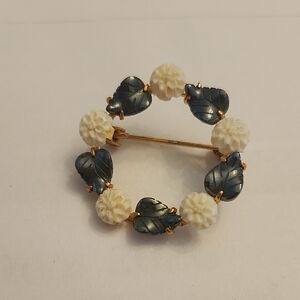 Elegant Gold and Gray Leaf Brooch